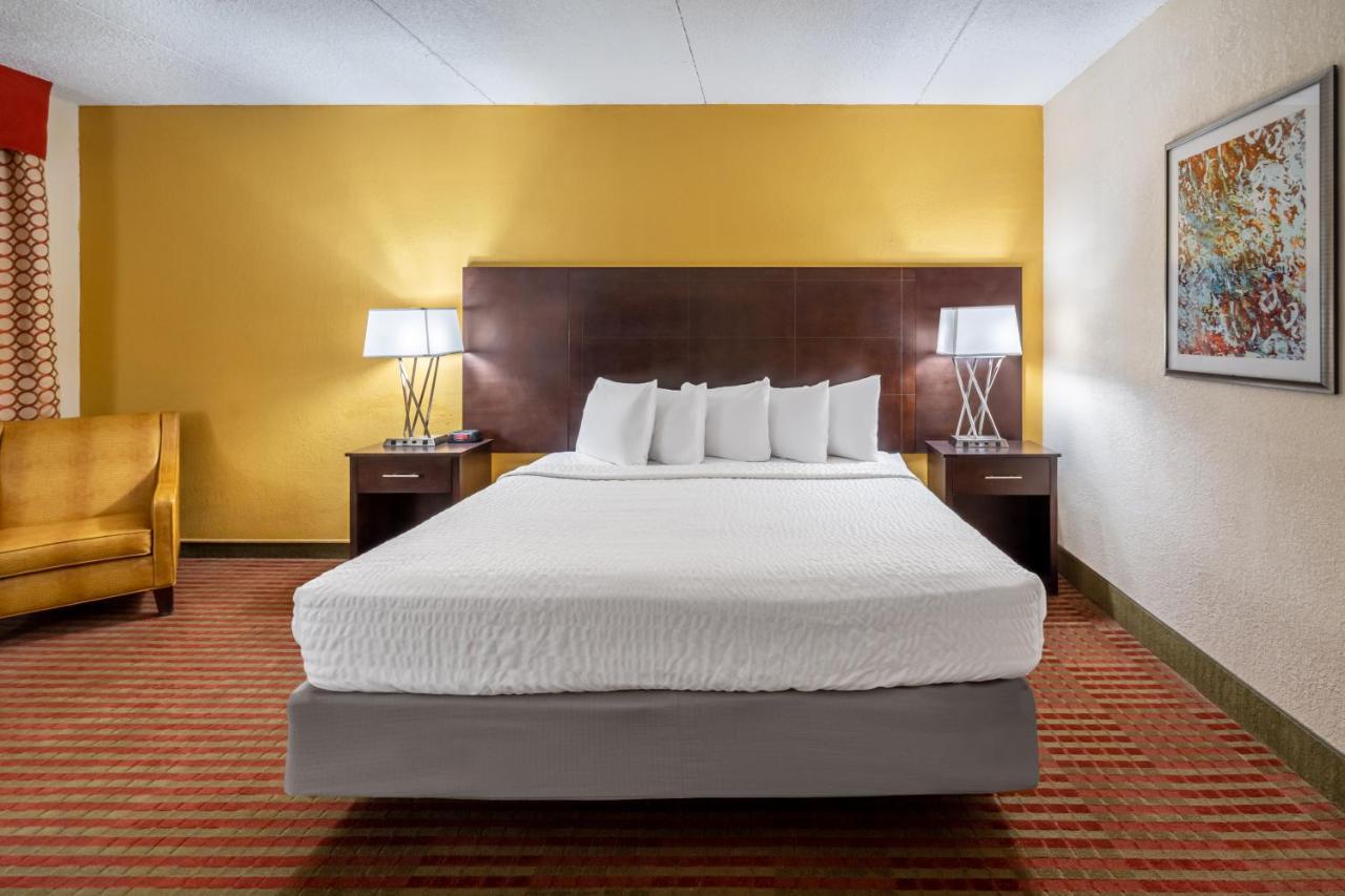 Grand Williston Hotel And Conference Center Εξωτερικό φωτογραφία