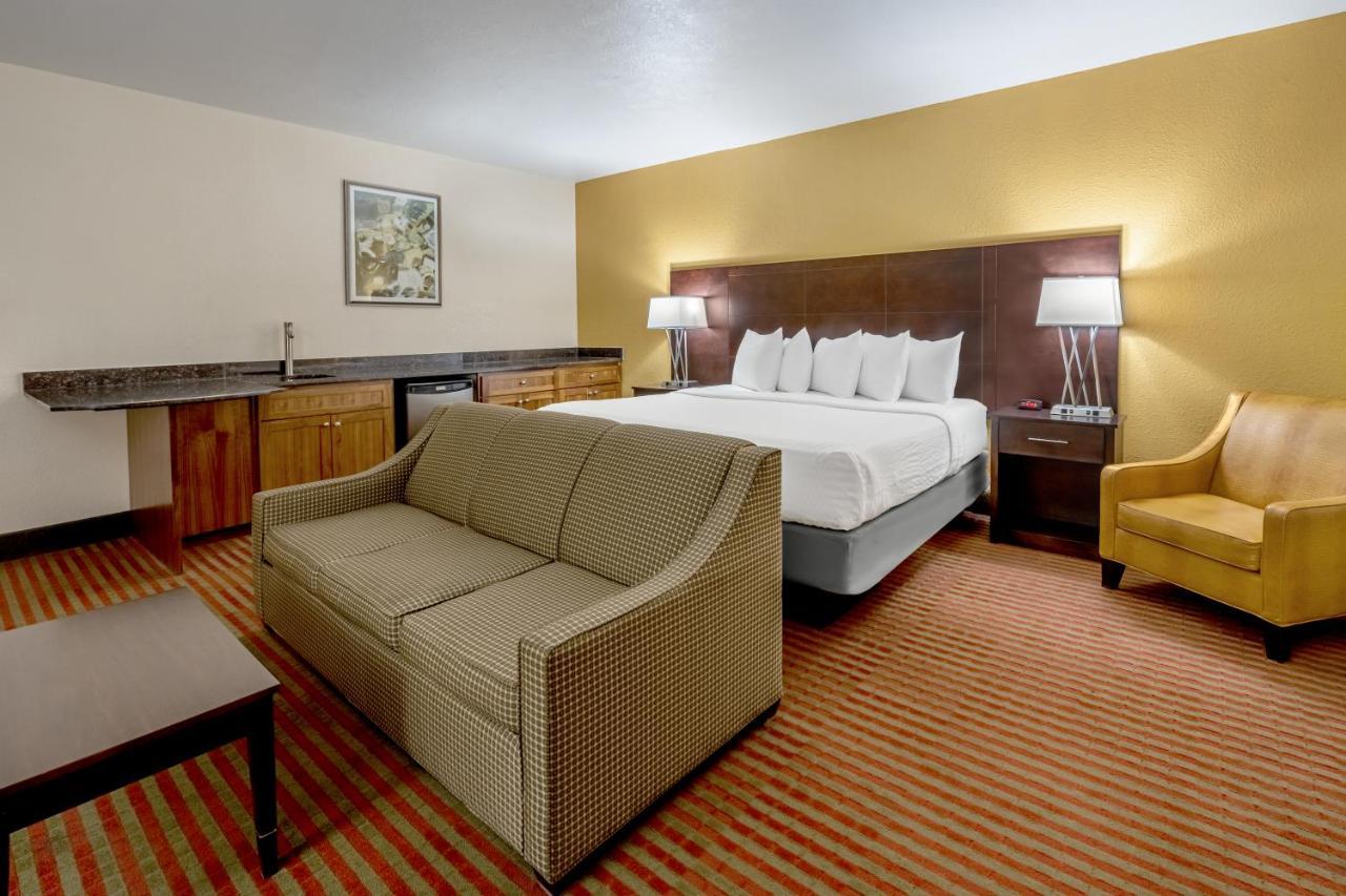 Grand Williston Hotel And Conference Center Εξωτερικό φωτογραφία